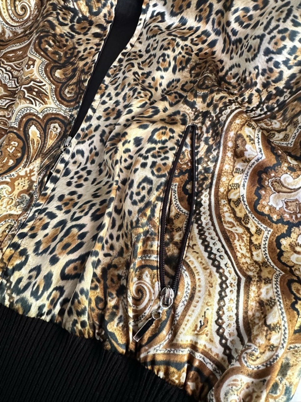 Sunny Leigh 100% Silk Leopard Paisley Bomber Jacket Black Ribbed Trim Size S - Picture 6 of 12